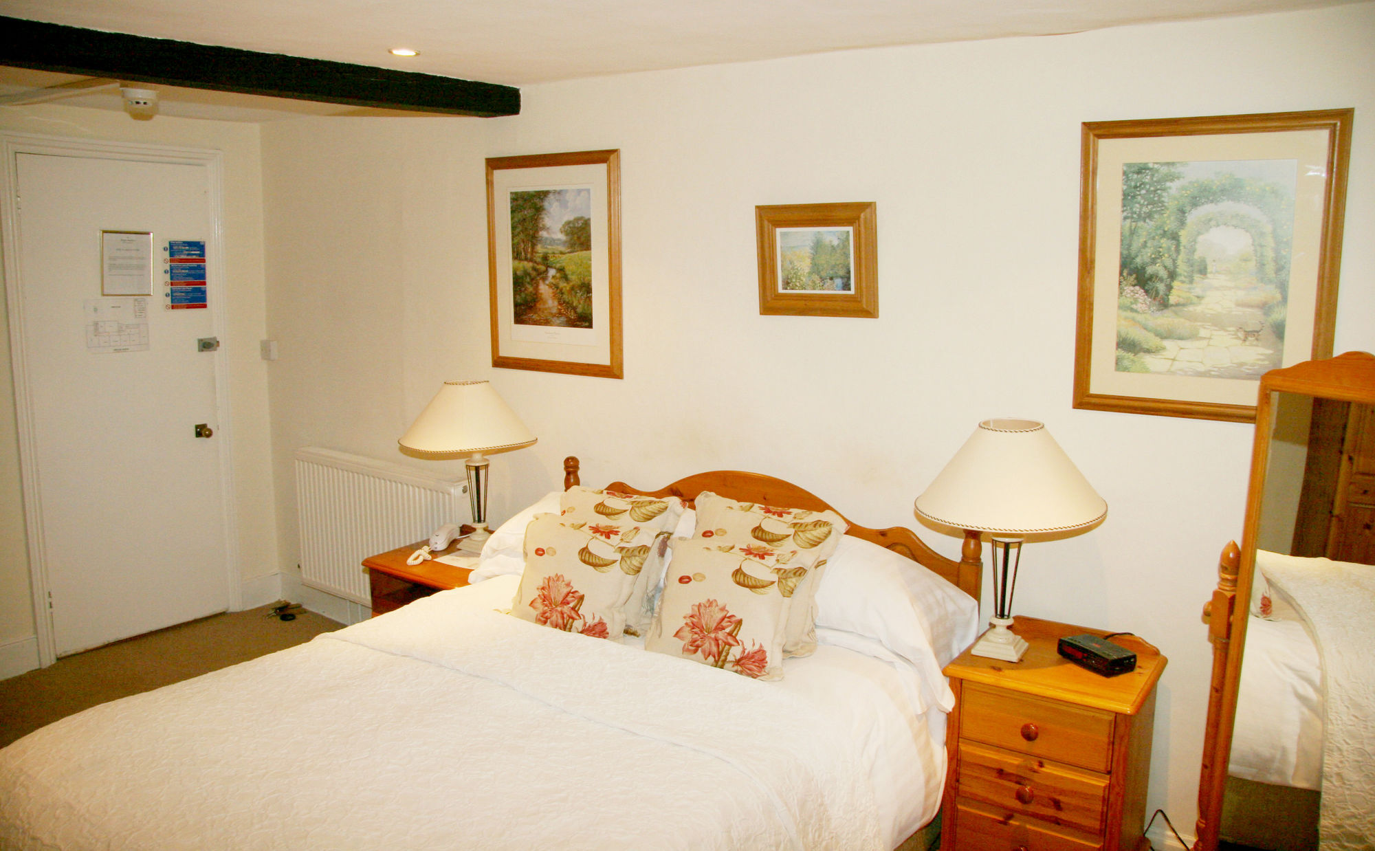 Hotel The Hope Anchor Rye Zewnętrze zdjęcie